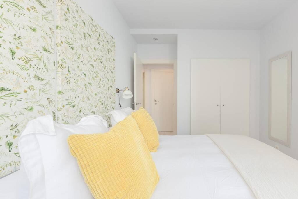 New Gorgeous Central Apartment - Beachfront - 3 Bd San Sebastian Ngoại thất bức ảnh